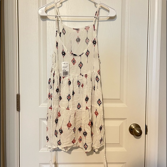 Forever 21 Long Woven Top. Size M - Picture 4 of 7